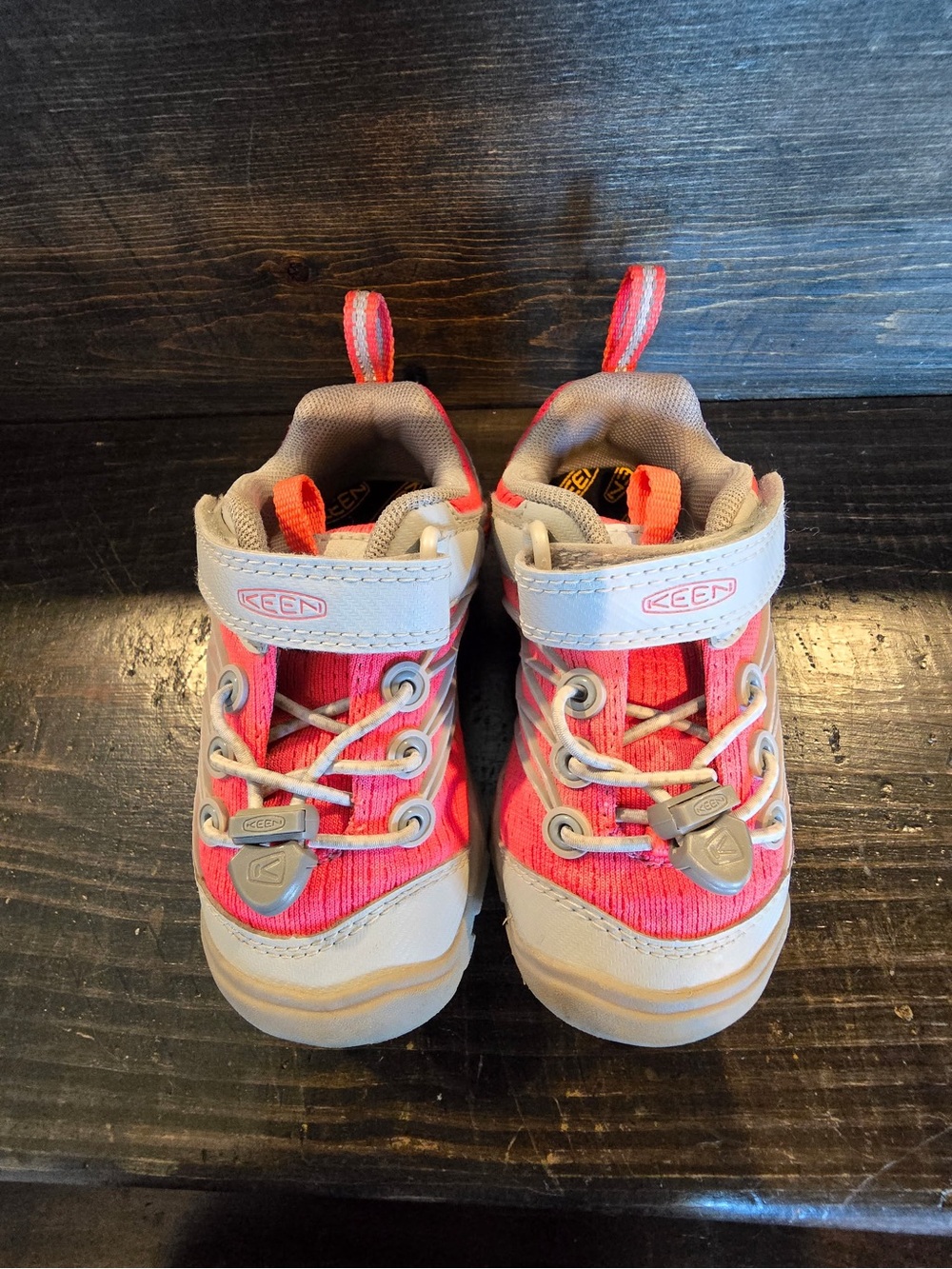 KEEN Kids Pink and Gray Hook-and-Loop Athletic Sneakers